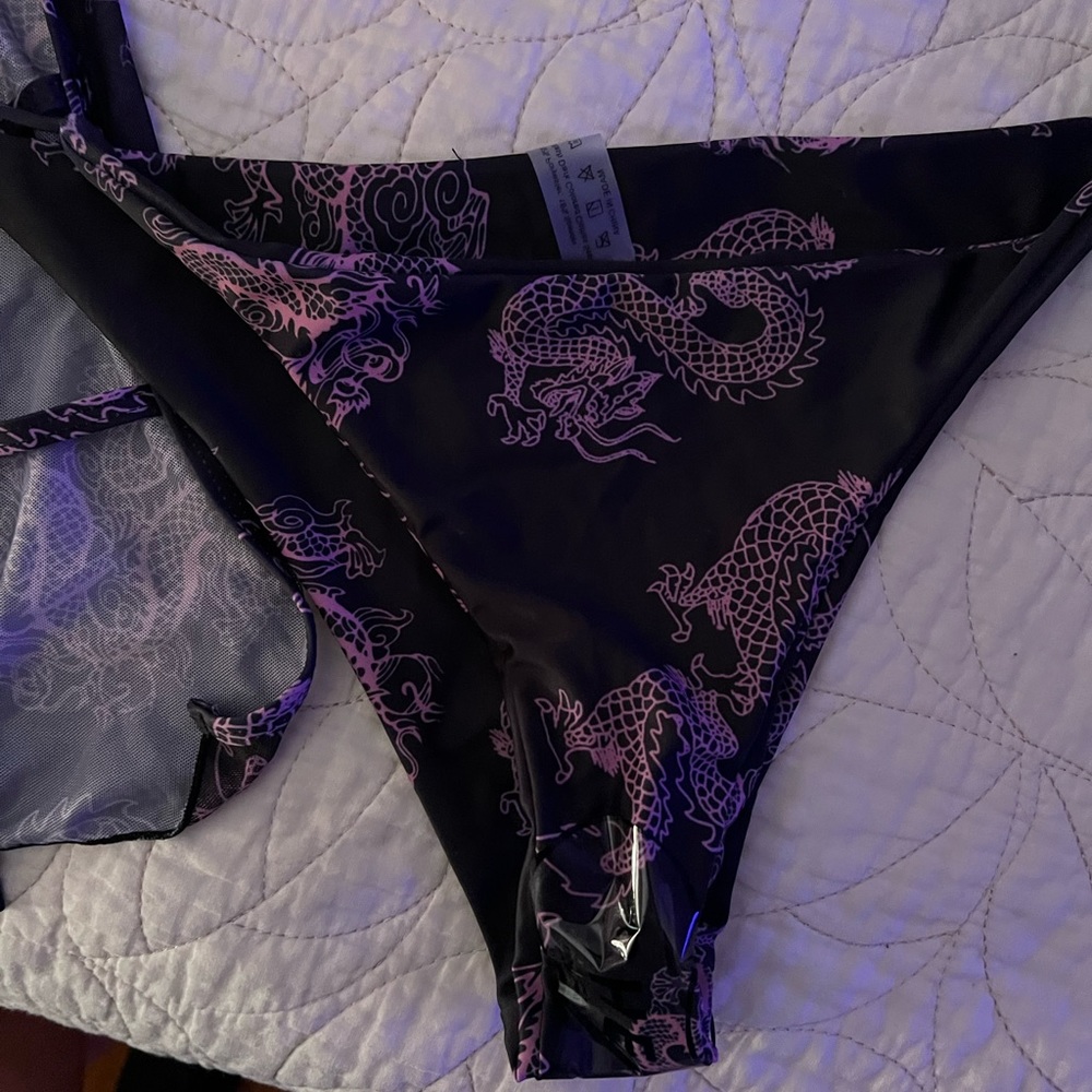 4 piece dragon triangle bikini